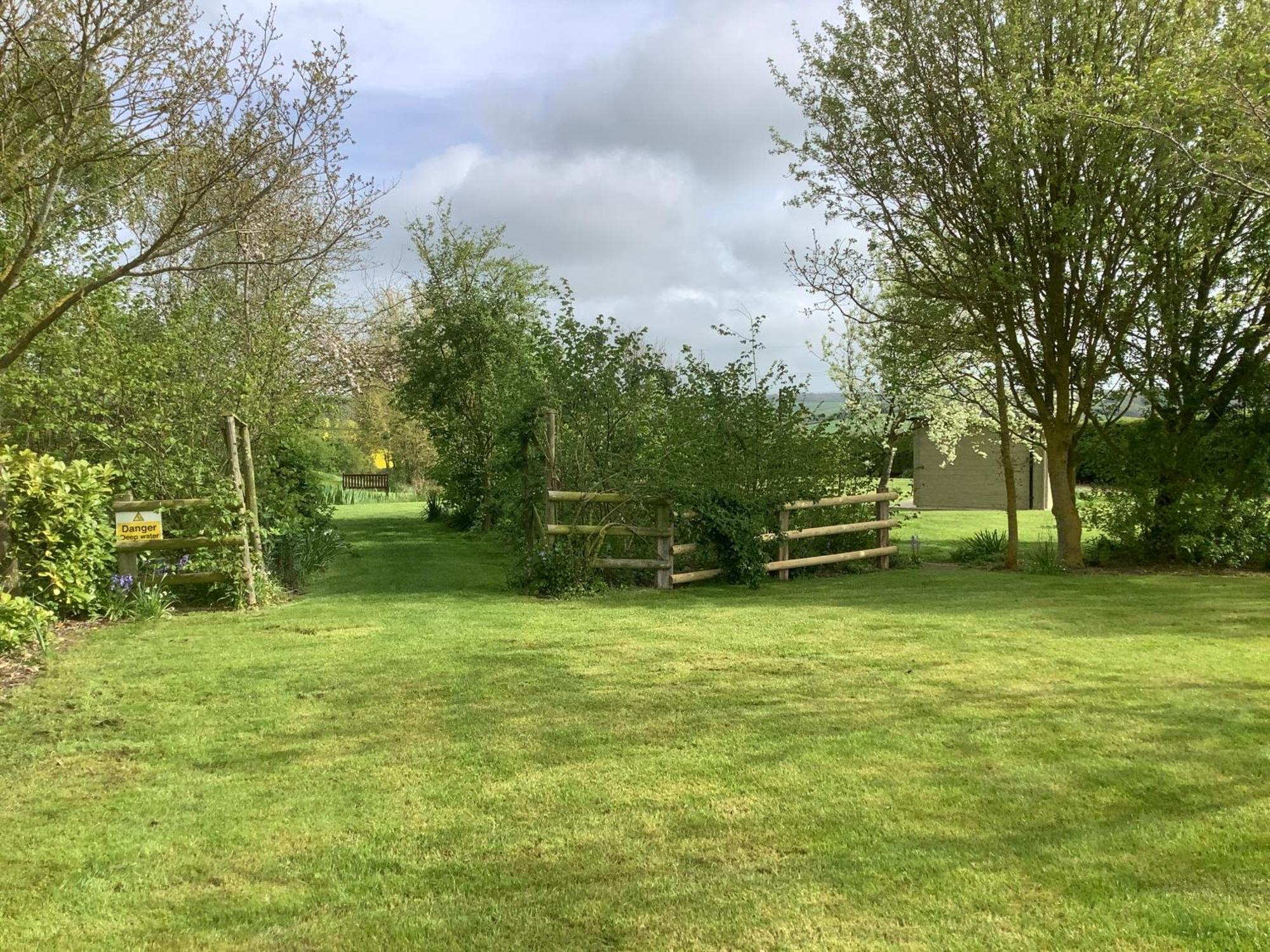 The Oak Lodge, Clematis Cottages, Stamford Luaran gambar